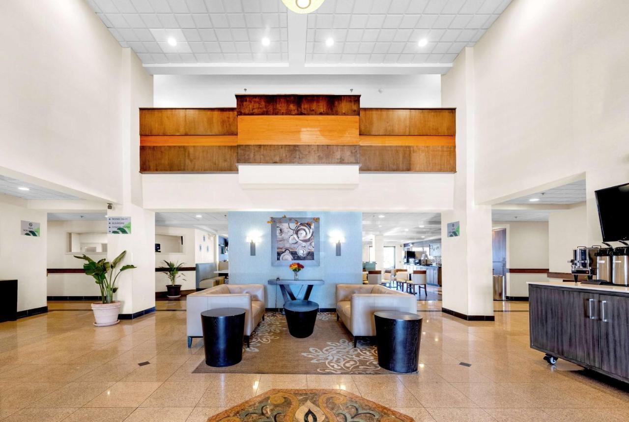 Wingate By Wyndham Chicago Schaumburg Hotel Exterior foto